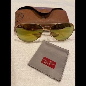 Ray Ban aviator chartreuse great condition
